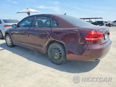 Drugie zdjęcie samochodu z przodu: 2013 VOLKSWAGEN PASSAT S VIN:1VWAP7A3XDC044509 - miniatura