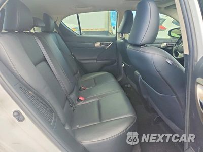 Zdjęcie 10 z 12 samochodu: 2014 LEXUS CT 200 VIN:JTHKD5BH2E2179651 - miniatura