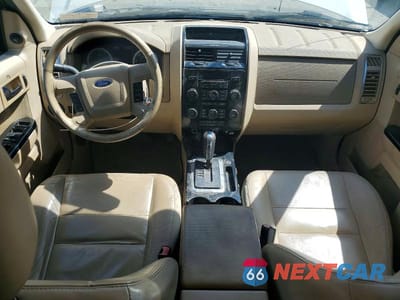 Zdjęcie 8 z 13 samochodu: 2011 FORD ESCAPE LIMITED VIN:1FMCU9EG3BKB88334 - miniatura