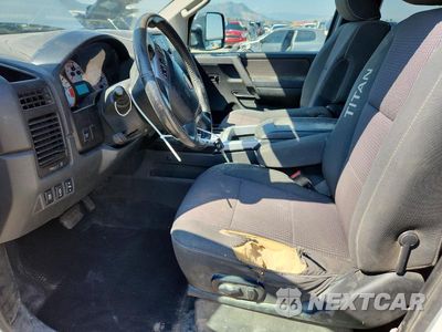 Zdjęcie 7 z 12 samochodu: 2010 NISSAN TITAN SV VIN:1N6AA0CC5EN501917 - miniatura