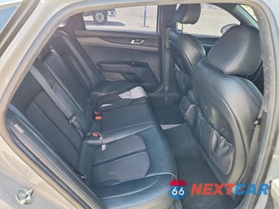 Zdjęcie 10 z 12 samochodu: 2024 KIA K5 GT LINE VIN:5XXG64J2XRG256260 - miniatura