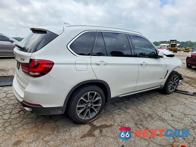 Trzecie zdjęcie samochodu z tyłu: 2016 BMW X5 XDRIVE35I VIN:5UXKR0C51G0P29073 - miniatura