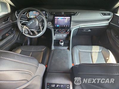 Zdjęcie 8 z 13 samochodu: 2025 JEEP GRAND CHEROKEE L LIMITED VIN:1C4RJJBGXS8663746 - miniatura