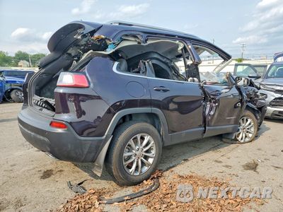 Trzecie zdjęcie samochodu z tyłu: 2021 JEEP CHEROKEE LATITUDE LUX VIN:1C4PJMMX2MD238571 - miniatura