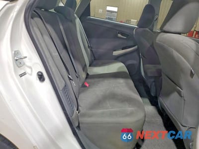 Zdjęcie 11 z 14 samochodu: 2011 TOYOTA PRIUS TWO VIN:JTDKN3DU2B0310999 - miniatura