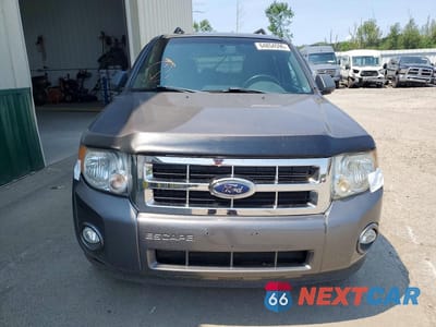 Piąte zdjęcie samochodu w środku: 2009 FORD ESCAPE XLT VIN:1FMCU03G39KC59539 - miniatura