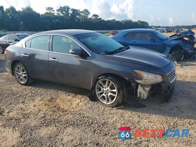 Czwarte zdjęcie samochodu z boku: 2009 NISSAN MAXIMA 3.5 S VIN:1N4AA51E39C816517 - miniatura