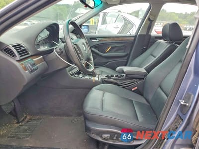Zdjęcie 7 z 12 samochodu: 2002 BMW 325 I VIN:WBAET37462NG78944 - miniatura