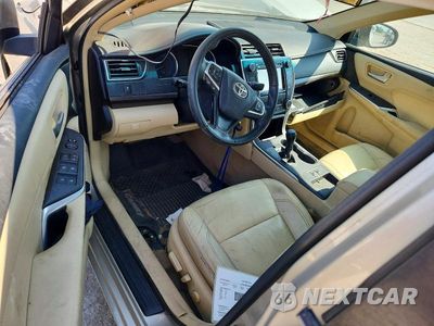 Zdjęcie 8 z 12 samochodu: 2016 TOYOTA CAMRY XLE VIN:4T4BF1FK7GR520402 - miniatura