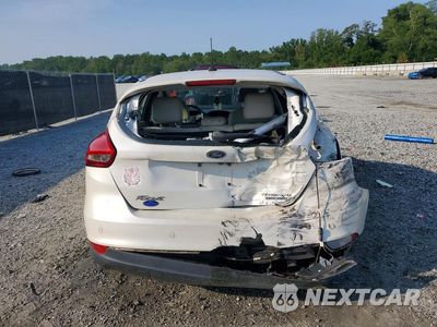 Zdjęcie 6 z 12 samochodu: 2016 FORD FOCUS TITANIUM VIN:1FADP3N26GL389444 - miniatura