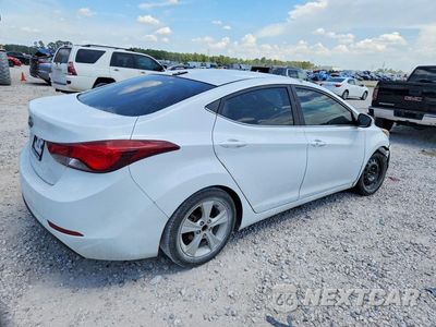 Trzecie zdjęcie samochodu z tyłu: 2016 HYUNDAI ELANTRA VALUE EDITION VIN:5NPDH4AE2GH766577 - miniatura