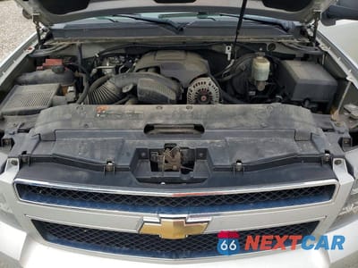 Zdjęcie 12 z 13 samochodu: 2011 CHEVROLET SUBURBAN K1500 LS VIN:1GNSKHE35BR367101 - miniatura