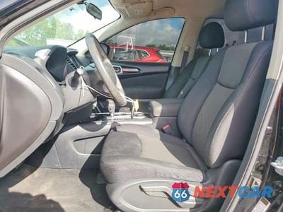 Zdjęcie 7 z 13 samochodu: 2017 NISSAN PATHFINDER S VIN:5N1DR2MM9HC649415 - miniatura