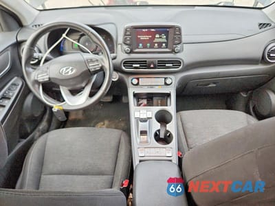 Zdjęcie 8 z 13 samochodu: 2021 HYUNDAI KONA SEL VIN:KM8K23AG6MU131461 - miniatura