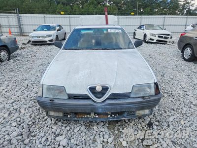 Piąte zdjęcie samochodu w środku: 1991 ALFA ROMEO 164 L VIN:ZAREA33LXM6180249 - miniatura