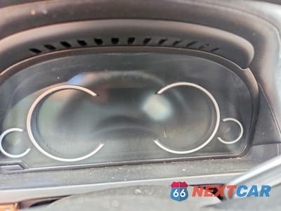 Zdjęcie 9 z 12 samochodu: 2014 BMW 750 LXI VIN:WBAYF8C58ED142505 - miniatura