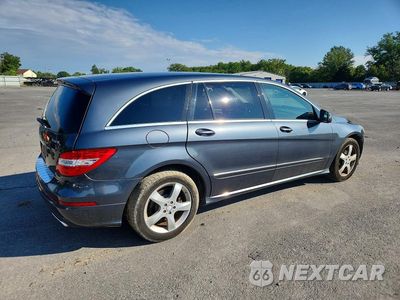 Trzecie zdjęcie samochodu z tyłu: 2011 MERCEDES-BENZ R 350 4MATIC VIN:4JGCB6FE6BA130175 - miniatura
