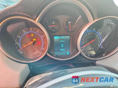 Zdjęcie 9 z 12 samochodu: 2015 CHEVROLET CRUZE LS VIN:1G1PA5SH1F7286834 - miniatura