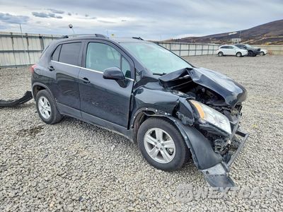Czwarte zdjęcie samochodu z boku: 2015 CHEVROLET TRAX 1LT VIN:3GNCJLSB8FL246811 - miniatura