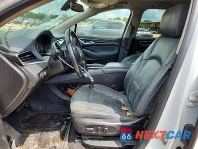 Zdjęcie 7 z 13 samochodu: 2019 BUICK ENCLAVE ESSENCE VIN:5GAERBKW3KJ175060 - miniatura
