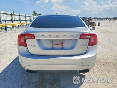 Zdjęcie 6 z 12 samochodu: 2015 VOLVO S60 PLATINUM VIN:YV140MFM5F1348554 - miniatura
