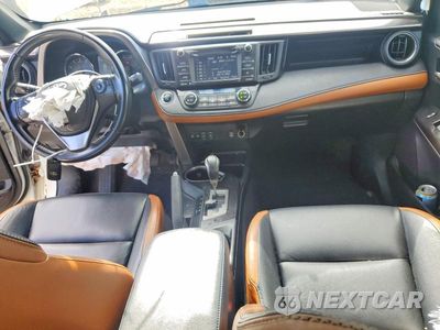 Zdjęcie 8 z 13 samochodu: 2016 TOYOTA RAV4 SE VIN:JTMJFREV3GJ054912 - miniatura
