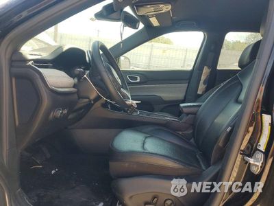 Zdjęcie 7 z 13 samochodu: 2024 JEEP COMPASS LATITUDE LUX VIN:3C4NJDFN2RT169109 - miniatura