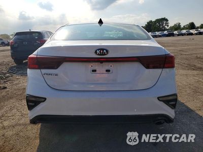 Zdjęcie 6 z 12 samochodu: 2021 KIA FORTE LXS VIN:3KPF24AD6ME389592 - miniatura