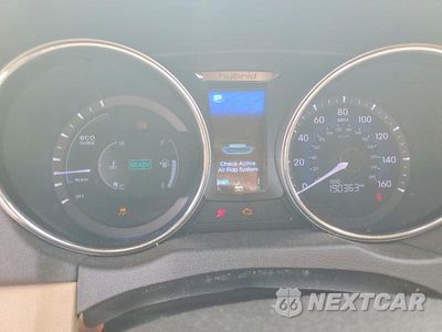 Zdjęcie 9 z 12 samochodu: 2014 HYUNDAI SONATA HYBRID VIN:KMHEC4A44EA109435 - miniatura