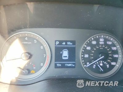 Zdjęcie 9 z 12 samochodu: 2019 HYUNDAI TUCSON VALUE VIN:KM8J3CA47KU863982 - miniatura
