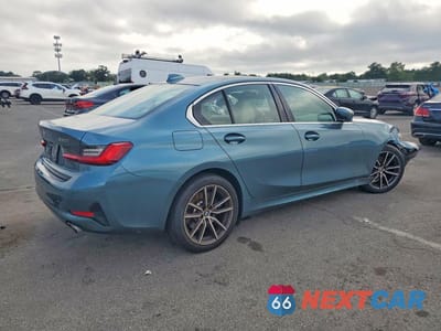 Trzecie zdjęcie samochodu z tyłu: 2021 BMW 330XI VIN:3MW5R7J05M8B96027 - miniatura