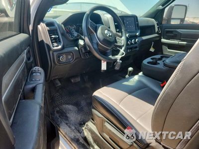 Zdjęcie 8 z 13 samochodu: 2024 RAM 2500 TRADESMAN VIN:3C6MR5AJ4RG287242 - miniatura