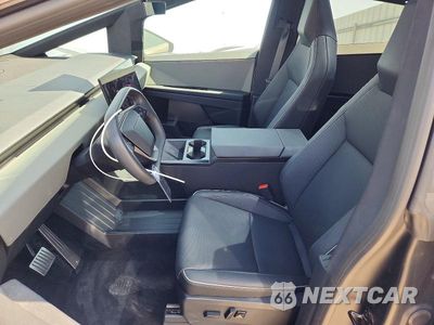 Zdjęcie 7 z 12 samochodu: 2024 TESLA CYBERTRUCK VIN:7G2CEHED5RA054394 - miniatura