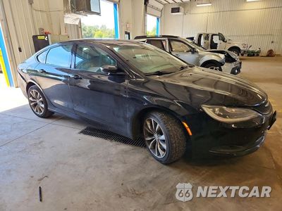 Czwarte zdjęcie samochodu z boku: 2015 CHRYSLER 200 S VIN:1C3CCCBG9FN505874 - miniatura