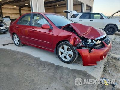 Czwarte zdjęcie samochodu z boku: 2009 KIA SPECTRA LX VIN:KNAFE221495026224 - miniatura