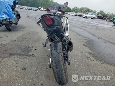 Czwarte zdjęcie samochodu z boku: 2026 YAMAHA YFZ320 A VIN:MH3RH25E9TK006454 - miniatura