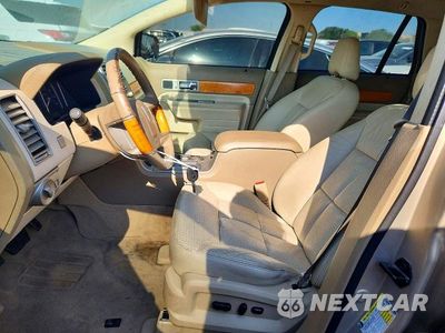 Zdjęcie 7 z 13 samochodu: 2007 LINCOLN MKX VIN:2LMDU88C27BJ04193 - miniatura