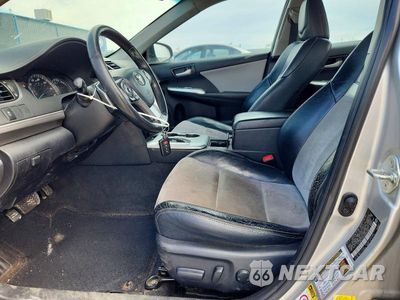 Zdjęcie 7 z 12 samochodu: 2012 TOYOTA CAMRY SE V6 VIN:4T1BK1FKXCU002560 - miniatura