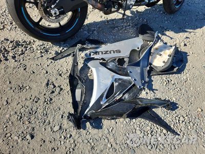 Zdjęcie 9 z 10 samochodu: 2025 SUZUKI GSX-R1000 VIN:JS1DM11BXS7100607 - miniatura