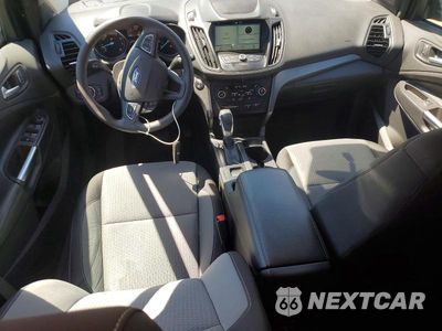 Zdjęcie 8 z 13 samochodu: 2019 FORD ESCAPE SE VIN:1FMCU0GDXKUB67239 - miniatura