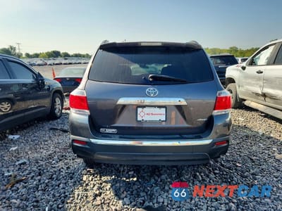 Zdjęcie 6 z 12 samochodu: 2013 TOYOTA HIGHLANDER PLUS VIN:5TDBK3EH2DS175775 - miniatura