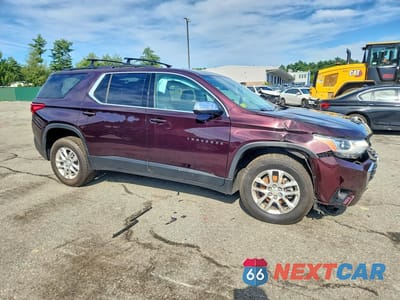 Czwarte zdjęcie samochodu z boku: 2019 CHEVROLET TRAVERSE LT VIN:1GNEVGKW5KJ153298 - miniatura