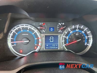 Zdjęcie 9 z 13 samochodu: 2018 TOYOTA 4RUNNER VIN:JTEBU5JR2J5524113 - miniatura
