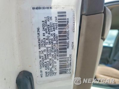 Zdjęcie 12 z 12 samochodu: 2001 TOYOTA CAMRY LE VIN:4T1BG22K51U832387 - miniatura