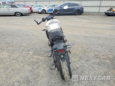 Czwarte zdjęcie samochodu z boku: 2025 YAMAHA MTM890 VIN:JYARN96E4SA000818 - miniatura