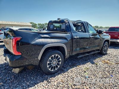 Trzecie zdjęcie samochodu z tyłu: 2022 TOYOTA TUNDRA CREWMAX LIMITED VIN:5TFJA5DB2NX014720 - miniatura