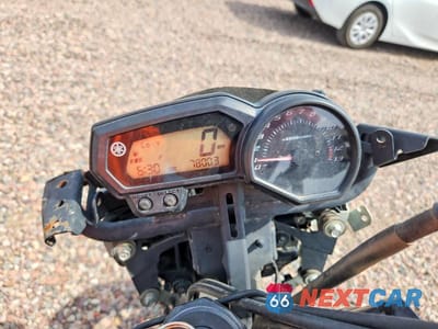 Zdjęcie 7 z 9 samochodu: 2009 YAMAHA FZ6 R VIN:JYARJ18Y89A000402 - miniatura