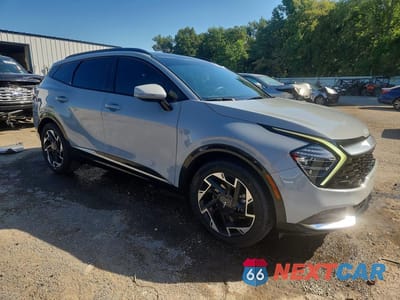 Czwarte zdjęcie samochodu z boku: 2023 KIA SPORTAGE SX PRESTIGE VIN:5XYK53AFXPG082791 - miniatura