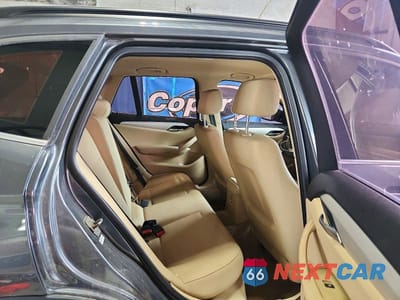 Zdjęcie 11 z 13 samochodu: 2013 BMW X1 XDRIVE28I VIN:WBAVL1C54DVR83099 - miniatura