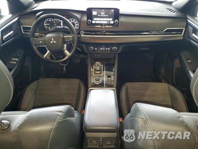 Zdjęcie 8 z 13 samochodu: 2022 MITSUBISHI OUTLANDER SE VIN:JA4J3UA8XNZ089404 - miniatura